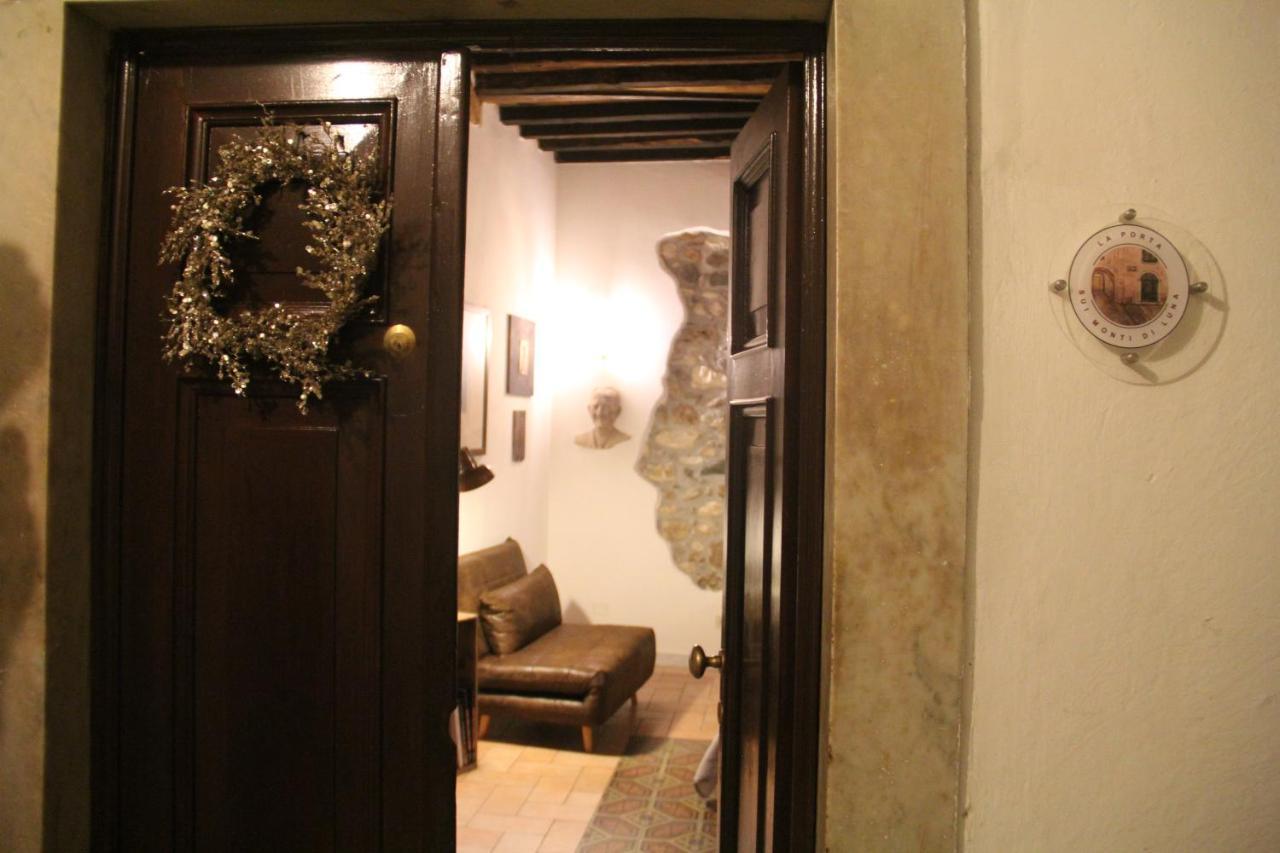 La Porta Sui Monti Di Luna Carrara Eksteriør billede